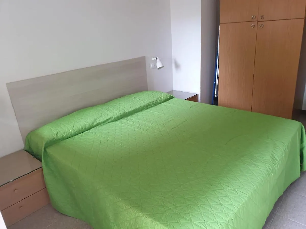 Trilocale Con Piscina - Luca Apartment Bibione
